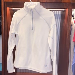 MOUNTAIN HARDWARE fleece pullover